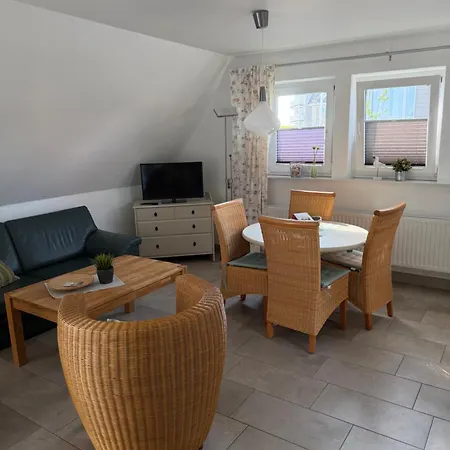 Westerwiek Apartment *